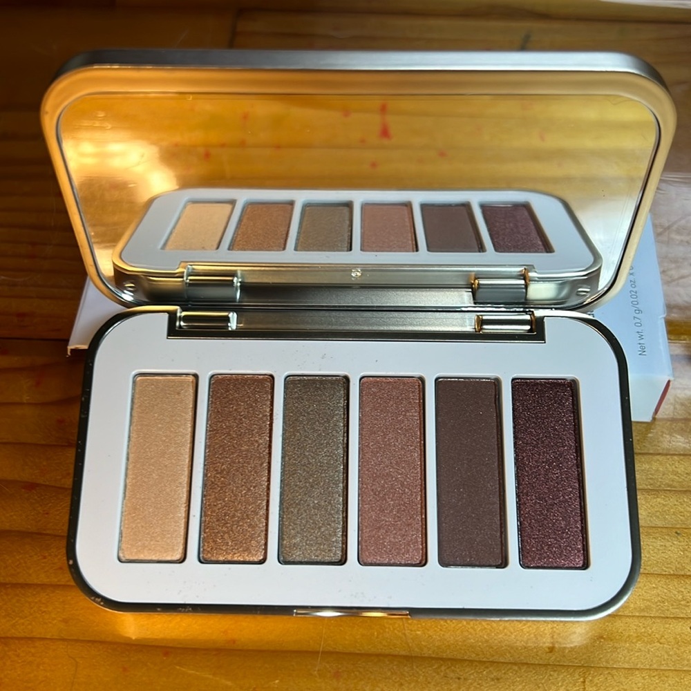 Jane Iredale PurePressed Eyeshadow Palette in Naturally Glam